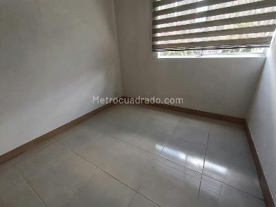 Apartamento de 3 alcobas en arriendo en San Remo, Sabaneta, 75 m² · foto 6 de 20