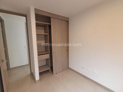 Apartamento de 2 alcobas en arriendo en Los Colegios, Rionegro, 66 m² · foto 7 de 12