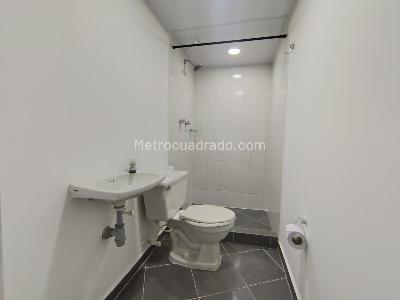 Apartamento de 2 alcobas en arriendo en Conquistadores, Medellín, 82 m² · foto 18 de 18