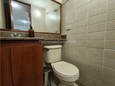 Apartamento en venta en La Almeria, Medellín · foto 9 de 13