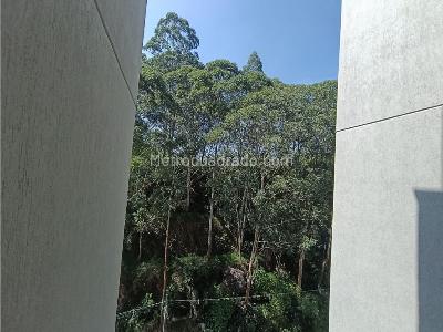 Apartamento en venta en La Almeria, Medellín · foto 13 de 13