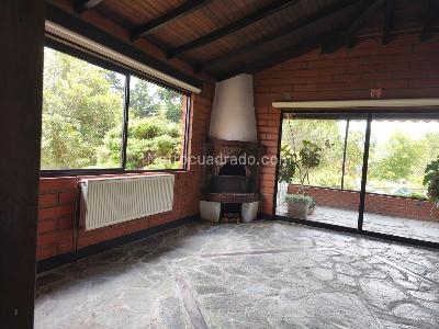Casa de 2 alcobas en arriendo en Las Palmas Envigado, Envigado, 230 m² · foto 3 de 20