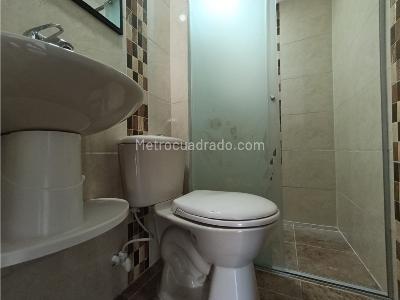 Apartamento de 3 alcobas en venta en Madera, Bello, 66 m² · foto 8 de 11