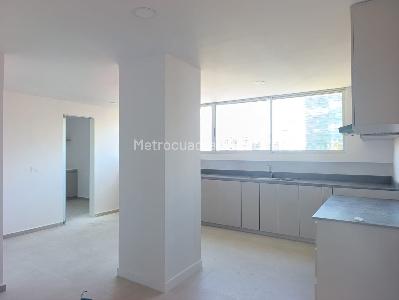 Apartamento en arriendo en Patio Bonito, Medellín · foto 3 de 15