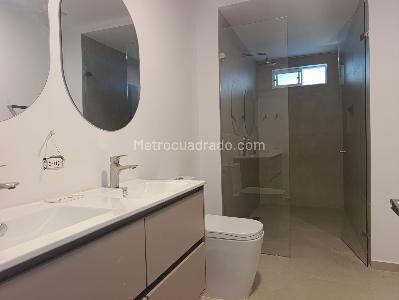 Apartamento en arriendo en Patio Bonito, Medellín · foto 8 de 15