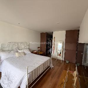 Apartamento en arriendo en Provenza, Medellín · foto 5 de 18
