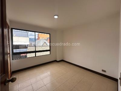 Apartamento en venta en Laureles, Medellín · foto 7 de 13