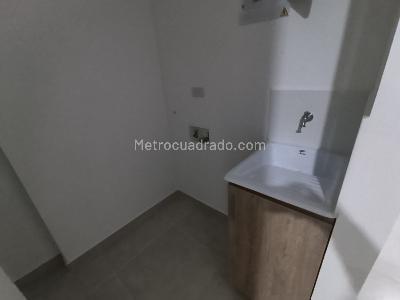 Apartamento de 3 alcobas en arriendo en Los Colegios, Rionegro, 79 m² · foto 5 de 13