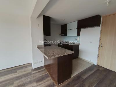 Apartamento en Arriendo, La Loma De Los Bernal, Medellín