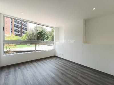 Apartamento de 3 alcobas en venta en Pontevedra, Envigado, 118 m² · foto 10 de 20