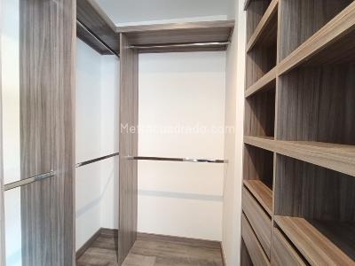 Apartamento de 3 alcobas en venta en Pontevedra, Envigado, 118 m² · foto 15 de 20