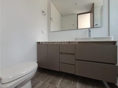 Apartamento de 3 alcobas en venta en Pontevedra, Envigado, 118 m² · foto 18 de 20