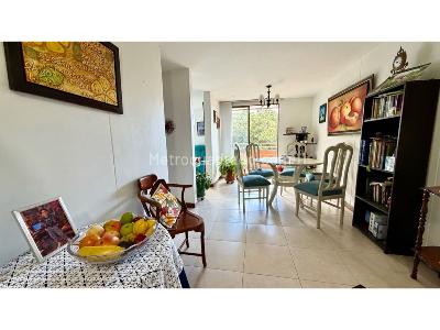 Apartamento de 2 alcobas en venta en La Inmaculada, Envigado, 67 m² · foto 6 de 20
