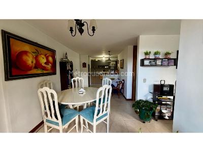 Apartamento de 2 alcobas en venta en La Inmaculada, Envigado, 67 m² · foto 8 de 20