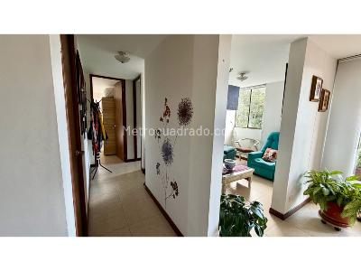 Apartamento de 2 alcobas en venta en La Inmaculada, Envigado, 67 m² · foto 9 de 20