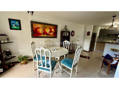 Apartamento de 2 alcobas en venta en La Inmaculada, Envigado, 67 m² · foto 10 de 20