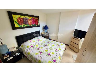 Apartamento de 2 alcobas en venta en La Inmaculada, Envigado, 67 m² · foto 16 de 20