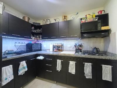 Apartamento de 3 alcobas en arriendo en San Diego, Medellín, 74 m² · foto 3 de 12