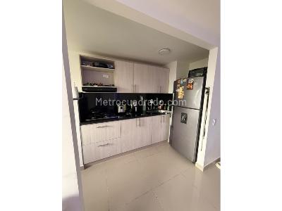 Apartamento en venta en Rodeo Alto, Medellín · foto 4 de 10