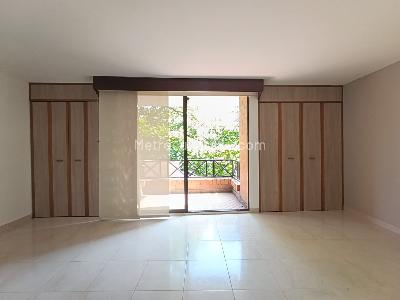 Apartamento de 1 alcoba en arriendo en Manila, Medellín, 45 m² · foto 4 de 10