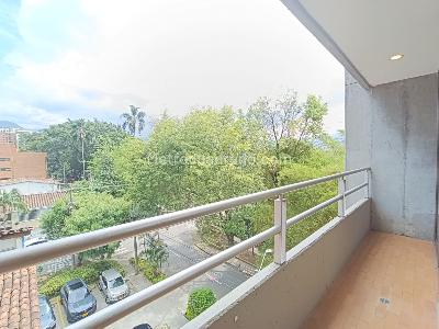 Apartamento de 2 alcobas en arriendo en Patio Bonito, Medellín, 74 m² · foto 11 de 14