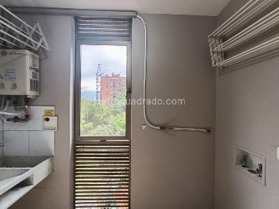 Apartamento de 2 alcobas en arriendo en Patio Bonito, Medellín, 74 m² · foto 14 de 14