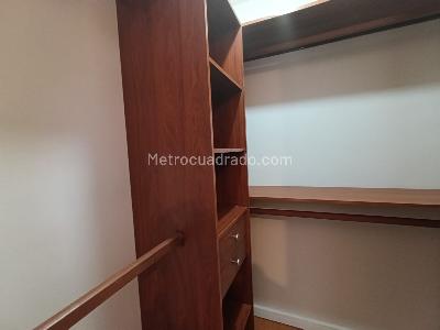 Apartamento de 2 alcobas en arriendo en Patio Bonito, Medellín, 74 m² · foto 8 de 14