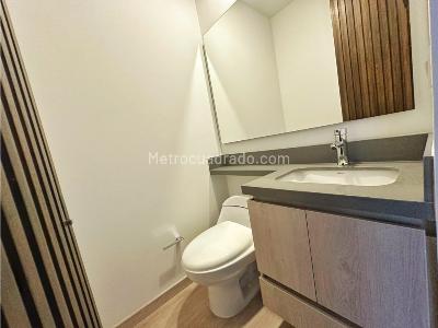 Apartamento en venta en Altos Del Poblado, Medellín · foto 10 de 12