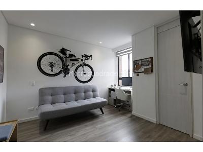 Apartamento de 2 alcobas en venta en Lalinde, Medellín, 94 m² · foto 9 de 12