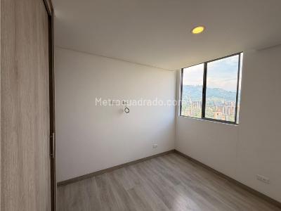 Apartamento de 3 alcobas en venta en El Chingui, Envigado, 86 m² · foto 16 de 20