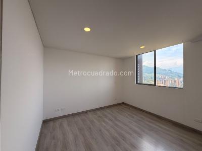 Apartamento de 3 alcobas en venta en El Chingui, Envigado, 86 m² · foto 19 de 20