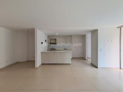 Apartamento de 3 alcobas en arriendo en Conquistadores, Medellín, 94 m² · foto 2 de 16