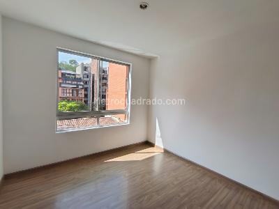 Apartamento de 3 alcobas en arriendo en Conquistadores, Medellín, 94 m² · foto 11 de 16