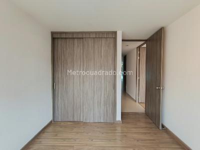 Apartamento de 3 alcobas en arriendo en Conquistadores, Medellín, 94 m² · foto 12 de 16