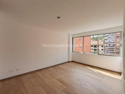 Apartamento de 3 alcobas en arriendo en Conquistadores, Medellín, 94 m² · foto 13 de 16
