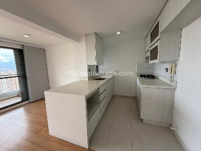 Apartment for rent in La Loma De Los Bernal, Medellín