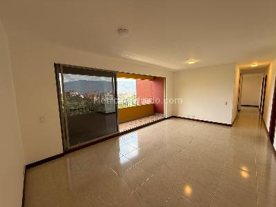 Apartamento de 3 alcobas en arriendo en La Castellana, Medellín, 150 m² · foto 5 de 20
