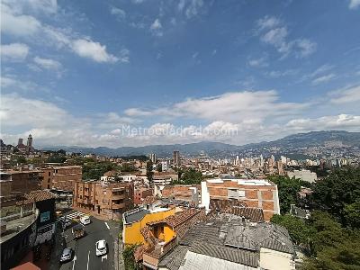 Apartamento de 2 alcobas en venta en Miraflores, Medellín, 47 m² · foto 1 de 15