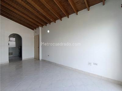 Apartamento de 2 alcobas en venta en Miraflores, Medellín, 47 m² · foto 3 de 15