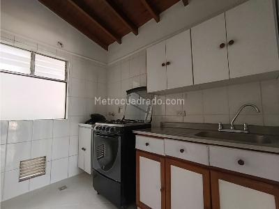 Apartamento de 2 alcobas en venta en Miraflores, Medellín, 47 m² · foto 7 de 15