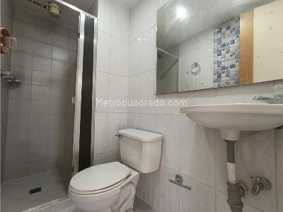 Apartamento de 2 alcobas en venta en Miraflores, Medellín, 47 m² · foto 14 de 15