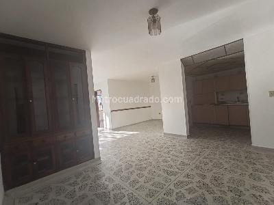 Casa de 4 alcobas en arriendo en Andalucia, Envigado, 160 m² · foto 9 de 20