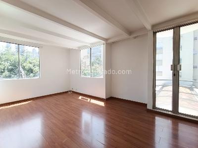 Apartamento de 2 alcobas en arriendo en Patio Bonito, Medellín, 83 m² · foto 3 de 14