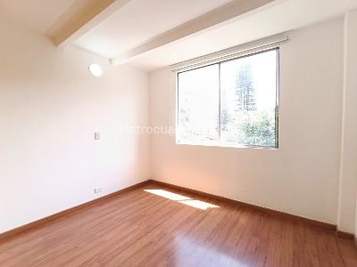 Apartamento de 2 alcobas en arriendo en Patio Bonito, Medellín, 83 m² · foto 7 de 14