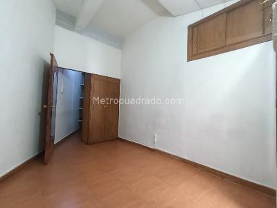 Casa de 2 alcobas en arriendo en Buenos Aires, Medellín, 120 m² · foto 15 de 19