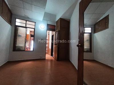Casa de 2 alcobas en arriendo en Buenos Aires, Medellín, 120 m² · foto 18 de 19