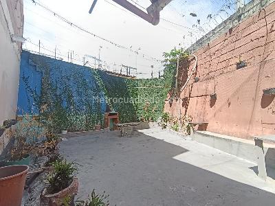 Casa de 2 alcobas en arriendo en Buenos Aires, Medellín, 120 m² · foto 8 de 19