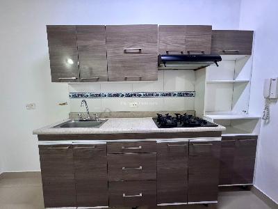 Apartamento de 2 alcobas en arriendo en Las Playas, Medellín, 67 m² · foto 3 de 15