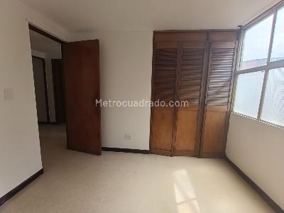 Apartamento de 3 alcobas en arriendo en San Bernardo, Medellín, 85 m² · foto 9 de 20