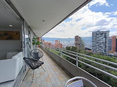Apartamento de 2 alcobas en arriendo en El Tesoro, Medellín, 117 m² · foto 3 de 15